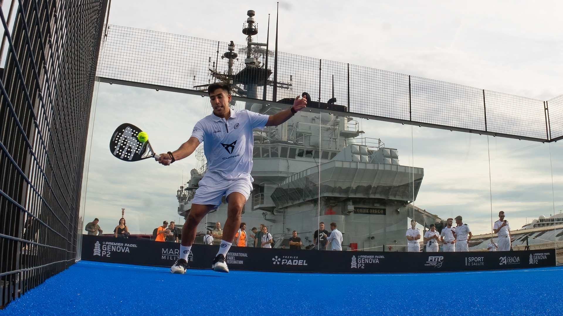 Nave Garibaldi embraces the great padel: a historic event to officially inaugurate the Genova Premier Padel P2