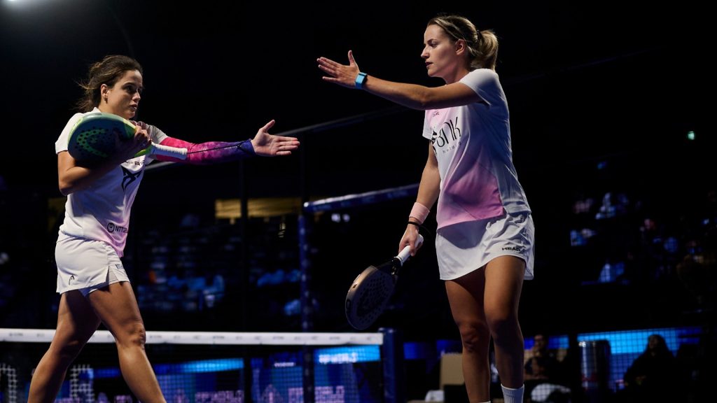 Sanchez-Josemaria repiten victoria Araujo-Ustero avanzan en tres sets