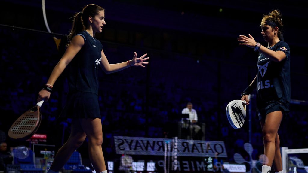Bea González and Claudia Fernández book a semifinal place in a nerve-shredding battle
