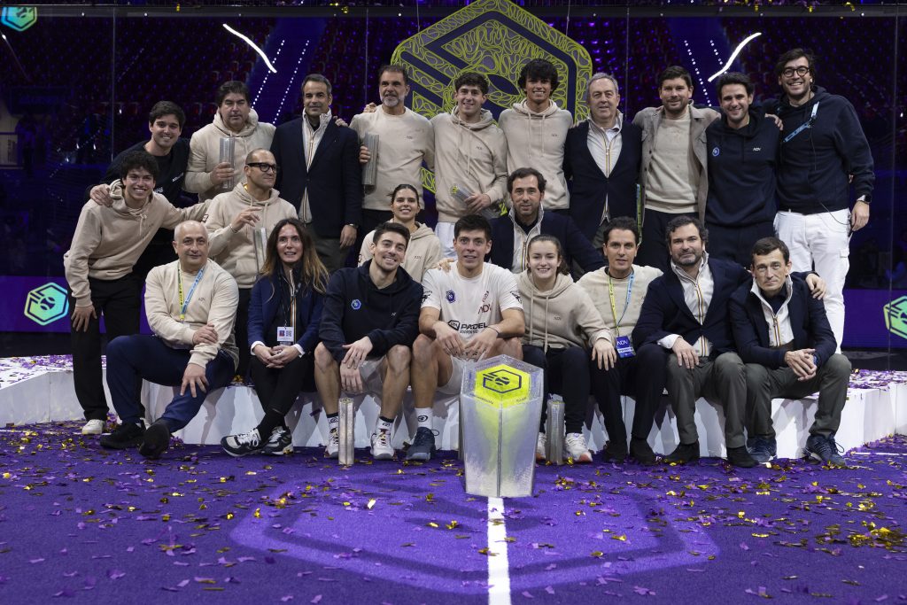 triunfa el equipo de Murray: Brea-Calvo y Di Nenno-Tello consiguen los puntos decisivos, y Tapia vence a Coello