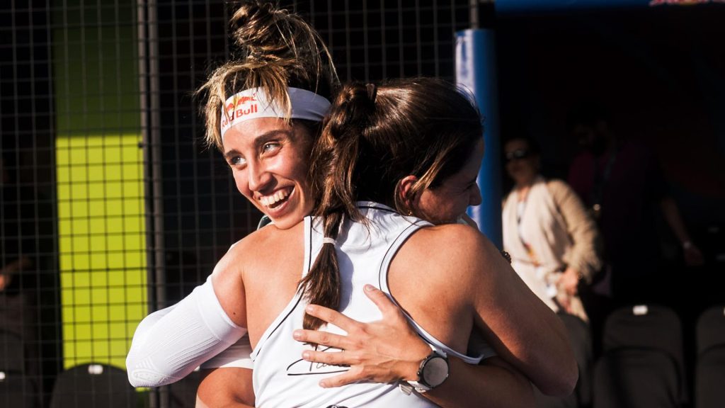 Day3. Paula and Bea, Ari and Andrea, Claudia and Sofia: the day of firsts times