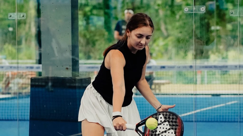 Sluzhiteleva seeks second triumph in Thailand