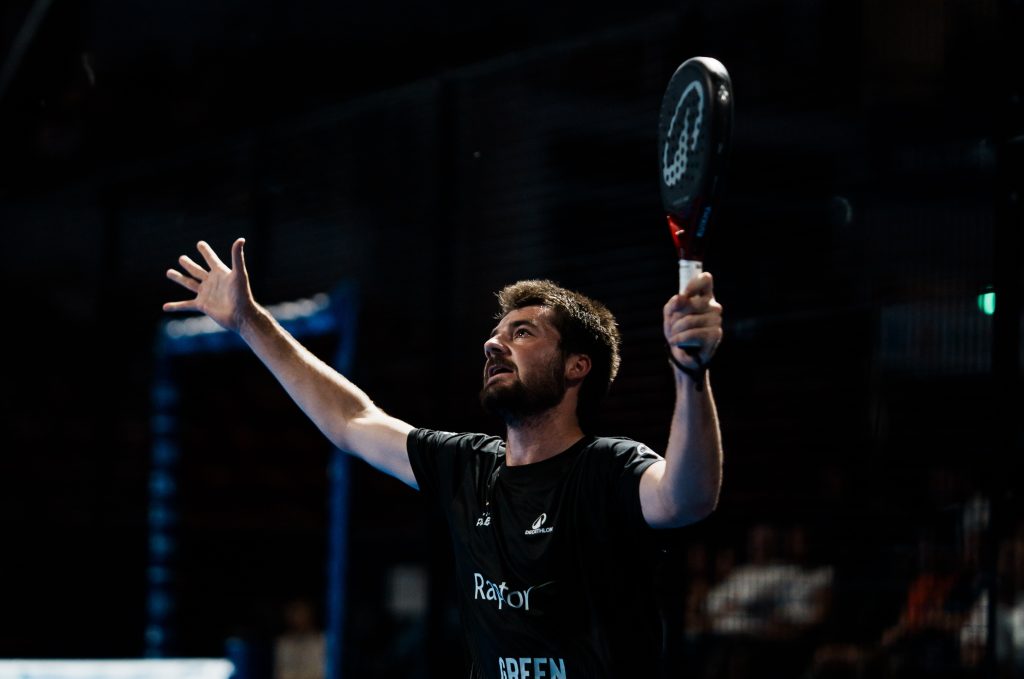Lyon, Day1. Guichard shines in France. Top seeds make their debuts today, with a French derby between Bahurel and Collombon